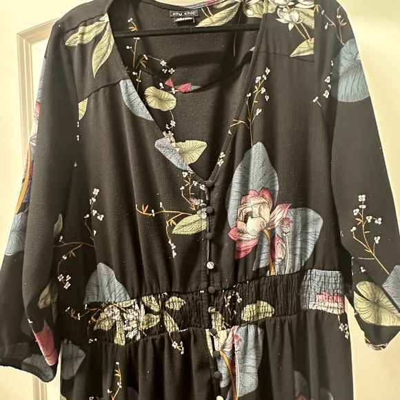 City Chic Maxi Dress - Picture 2 of 7